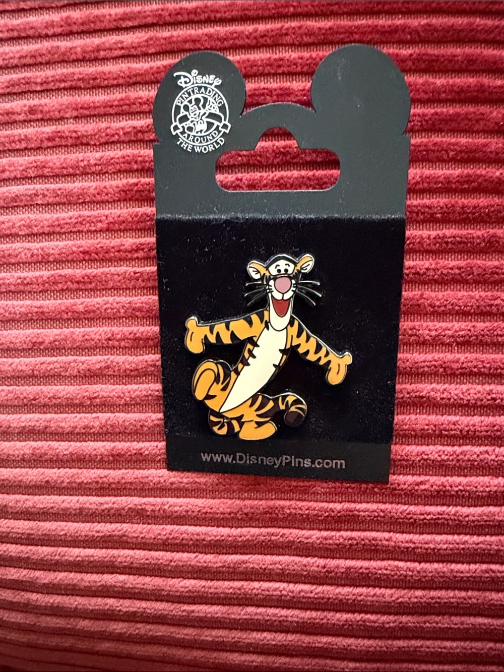 Disney Bouncing Tigger Enamel Push Pin - Orange, Cream, Black New